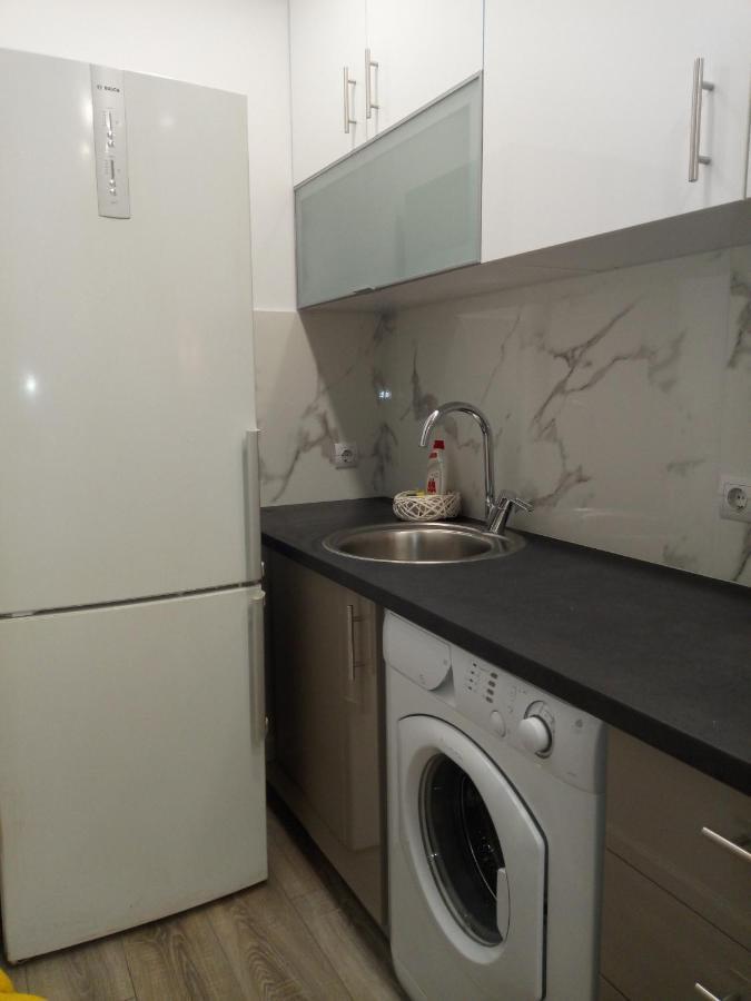 Cozy Studio Near Victoria Metro Station Афины Экстерьер фото