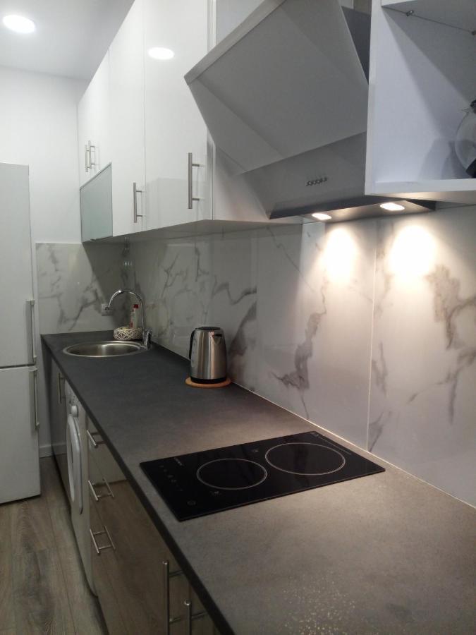 Cozy Studio Near Victoria Metro Station Афины Экстерьер фото